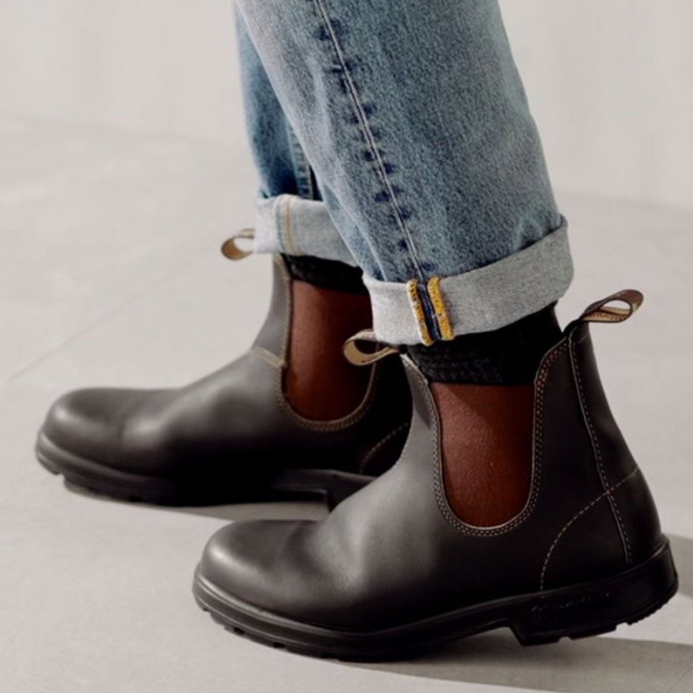 Blundstone Brown and Black Chelsea Boots